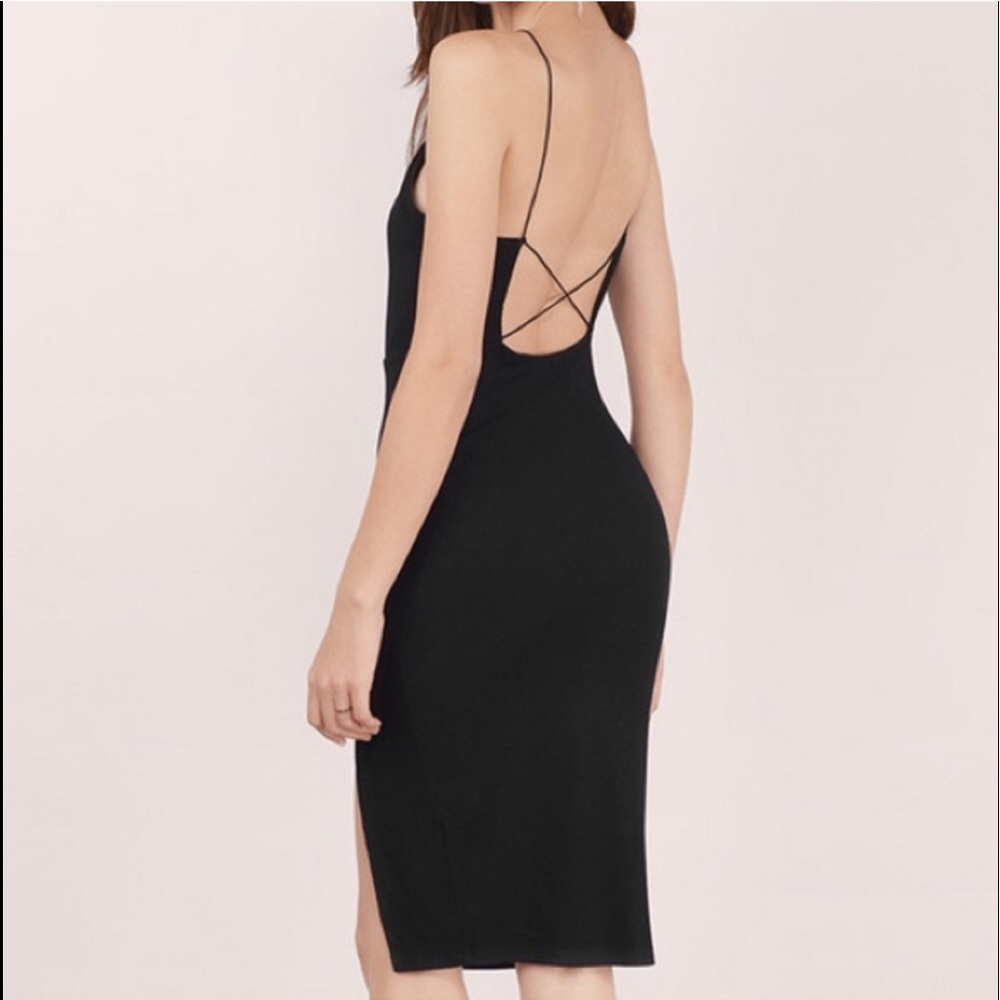 ***Sexy Black Midi Dress